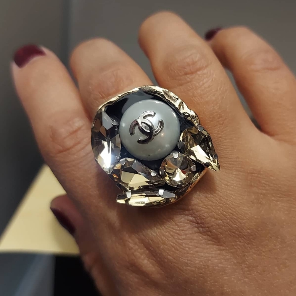 Customized Ring